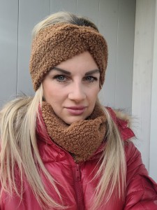 OPASKA PRZEPLATANA + Komin DZIANINA CIEPŁA BARANEK ecri karmel czarny BOUCLE